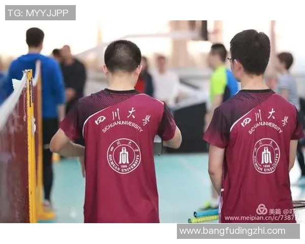 南京羽毛球队与重庆羽毛球队赛后复盘分析意识碰撞与战术启示